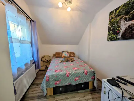 Kinderzimmer OG