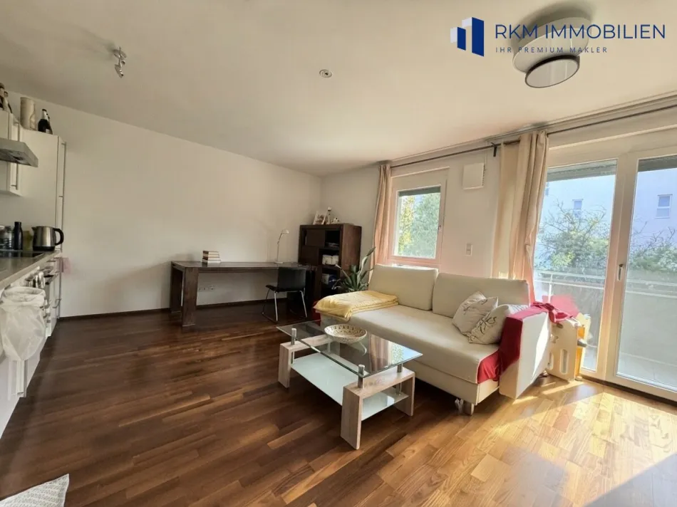 Gepflegte 2-Zimmer-Wohnung mit Balkon und Fußbodenheizung in Vösendorf - Titelbild