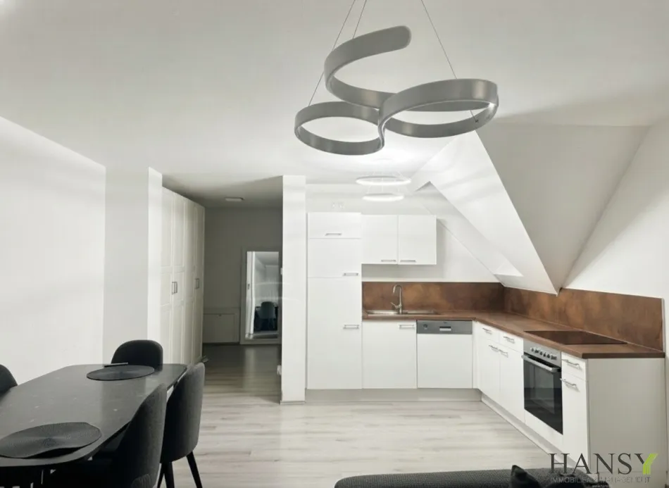 3-Zimmer-Wohnung mit Balkon in Bad Vöslau - Titelbild