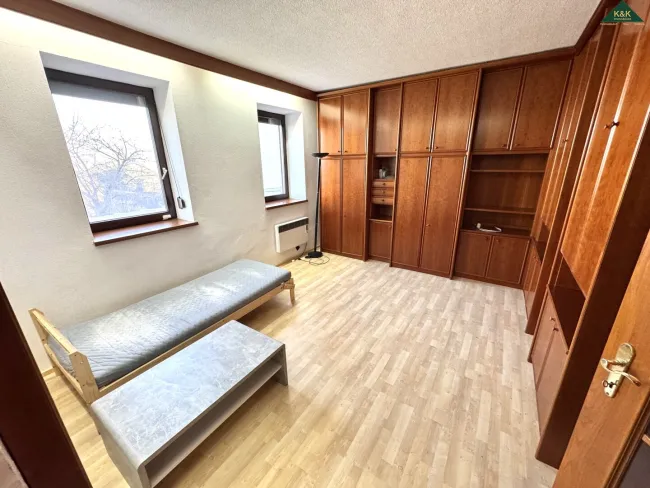 2,5 ZIMMER WOHNUNG MIT VIEL STAURAUM - PROVISIONSFREI - Titelbild