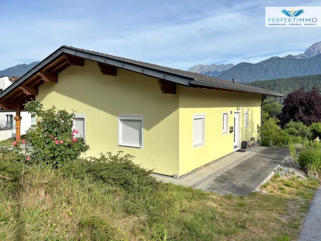 Schönes Einfamilienhaus mit Einliegerwohnung - Bild