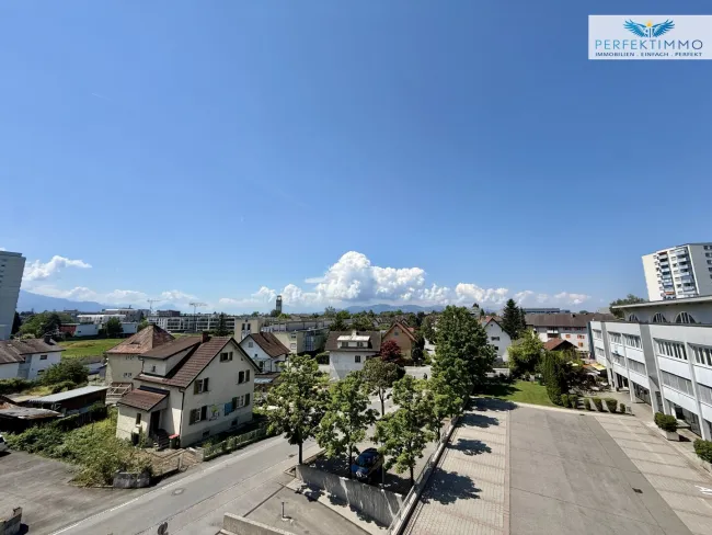 Großzügige Wohnungen mit Loggia oder Terrasse zur Miete - Bild