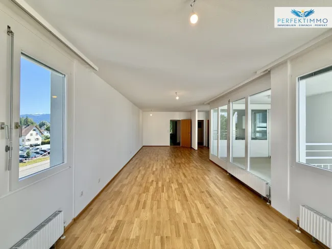 Großzügige Wohnungen mit Loggia oder Terrasse zur Miete - Titelbild