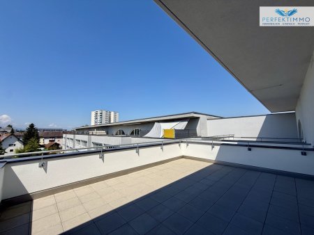 Großzügige Wohnungen mit Loggia oder Terrasse zur Miete