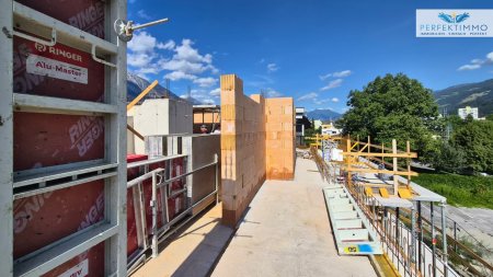 Stilvolle Neubauwohnung mit großem Südwestbalkon