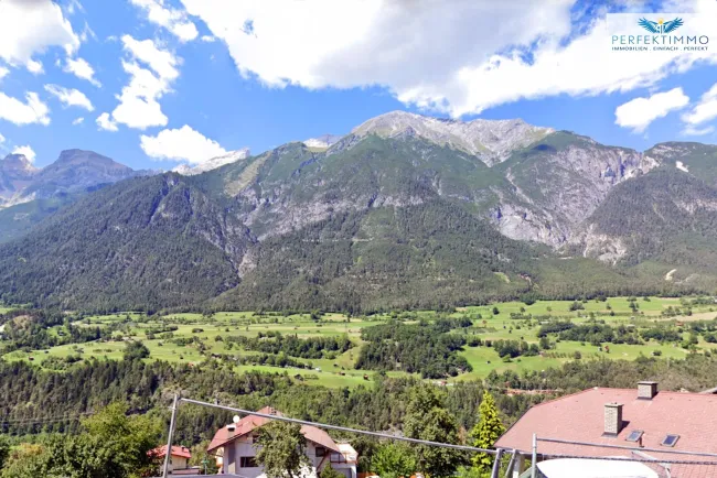 Baugrundstück in schöner Ruhelage mit einzigartiger Aussicht - Titelbild