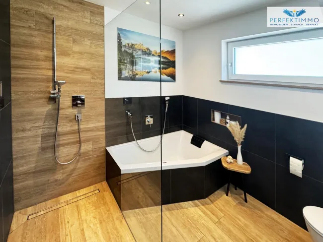 Hochmoderne Gartenwohnung mit feinster High-End-Ausstattung - Bild