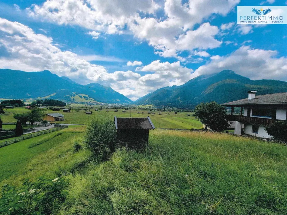 Großer Baugrund in Naturnähe - Bild