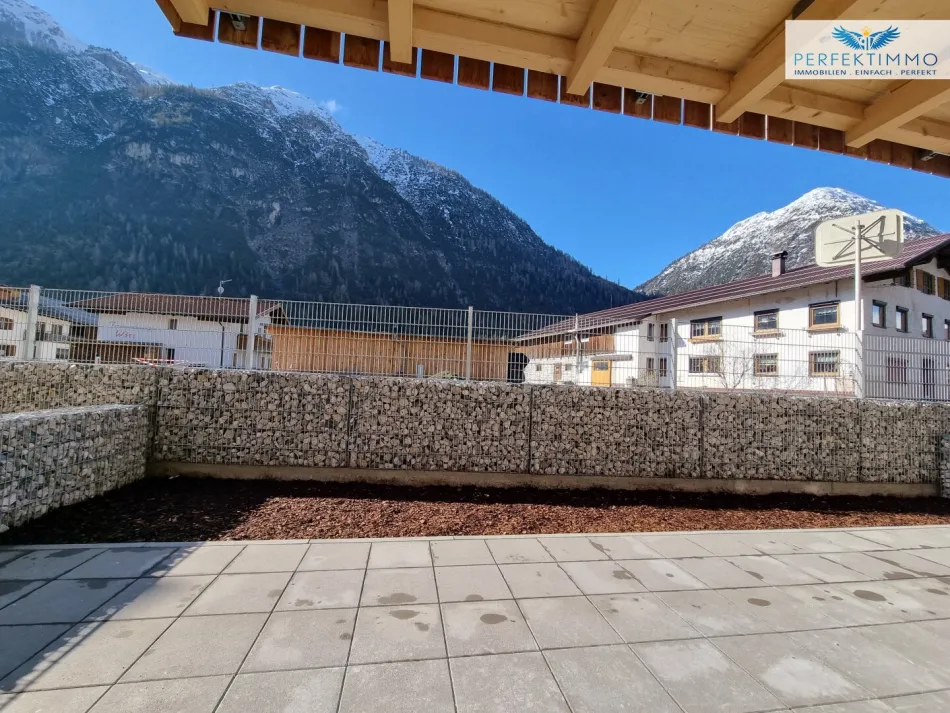 Reihenhaus mit 2 Wohnungen zur touristischen Vermietung - Titelbild