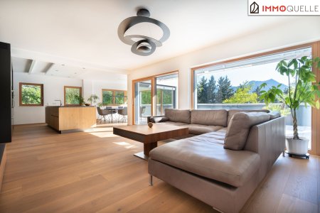 Ein Ort für Anspruchsvolle – Wohnen über dem Mondsee! Terrassenwohnung der Extraklasse mit Südwestblick, Panoramaflair und luxuriöser Ausstattung