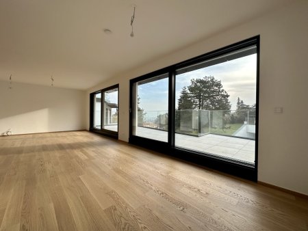 2-Zimmer-Luxuswohnung im Grünen - Dachterrasse - Balkon mit Fernblick - Wärmepumpe!