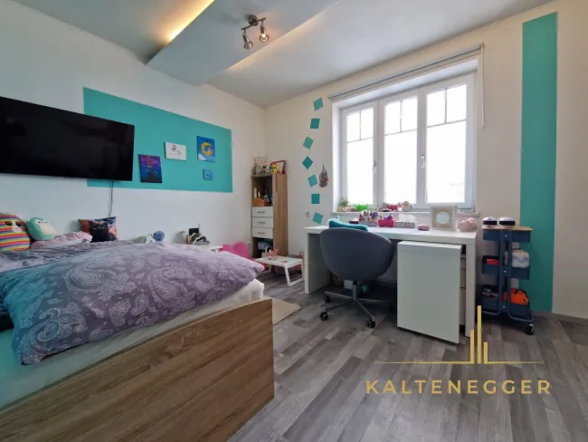 Wohneinheit 3: Schlafzimmer ca. 11,70 m²