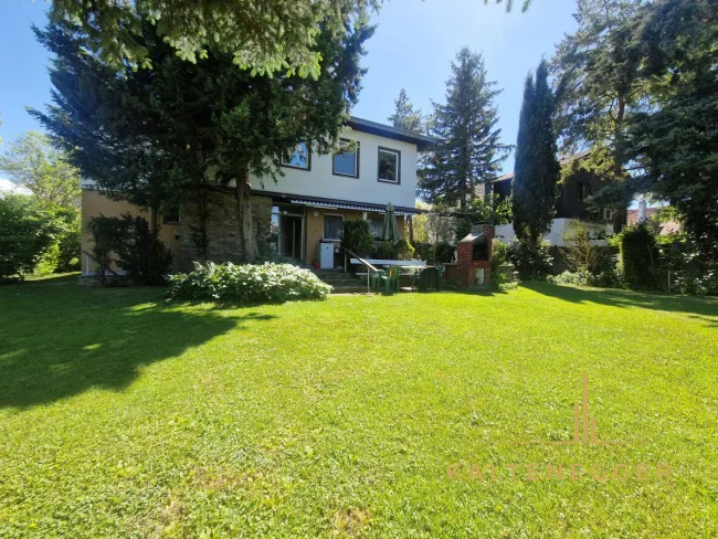 Haus + Garten Hinteransicht