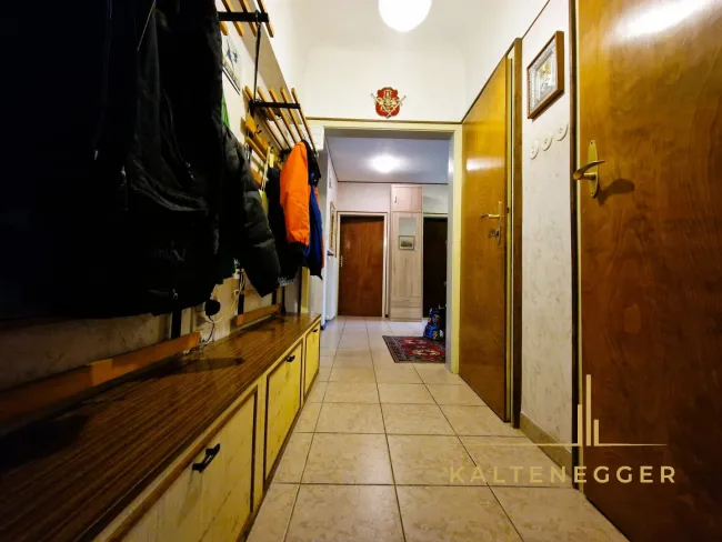 EG: Garderobe ca. 3,20 m²
