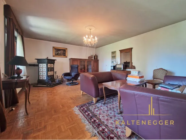 EG: Wohnzimmer ca. 24,98 m²