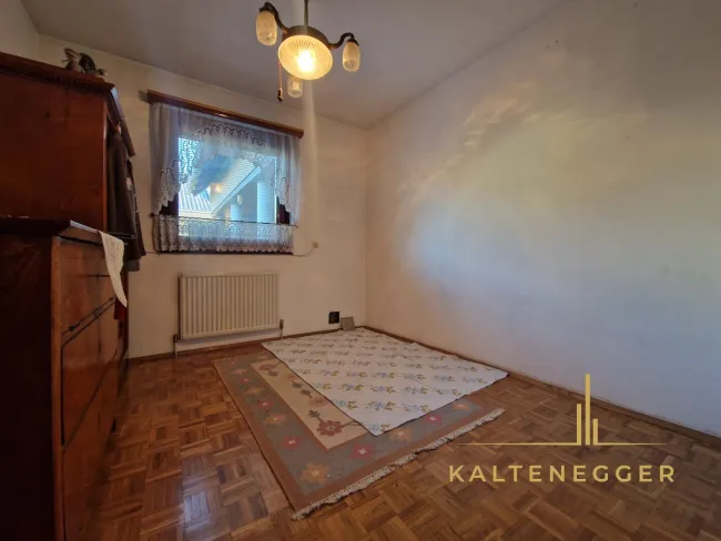 EG: Kabinett ca. 8,85 m²
