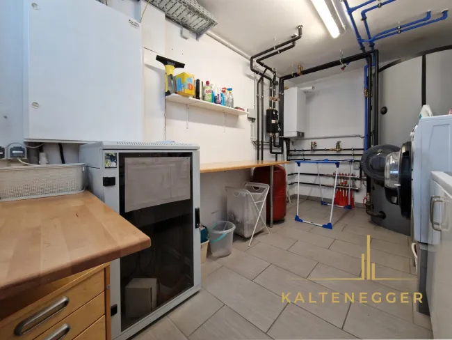 KG: Haustechnikraum ca. 11,58 m²