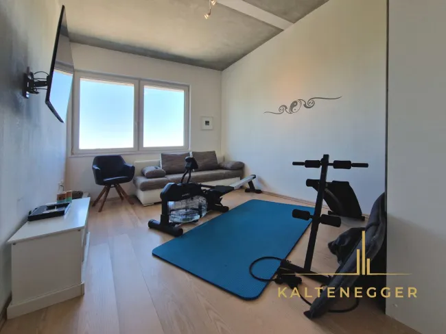 EG: Zimmer ca. 13,37 m²