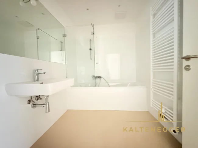 Bad 5,38 m² (Wanne)