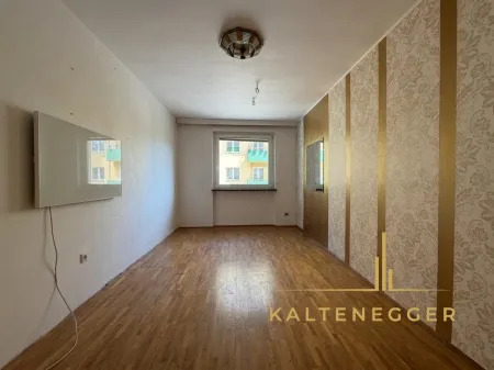Sanierungsbedürftige 2-Zimmer-Wohnung in unmittelbarer Nähe zum Augarten