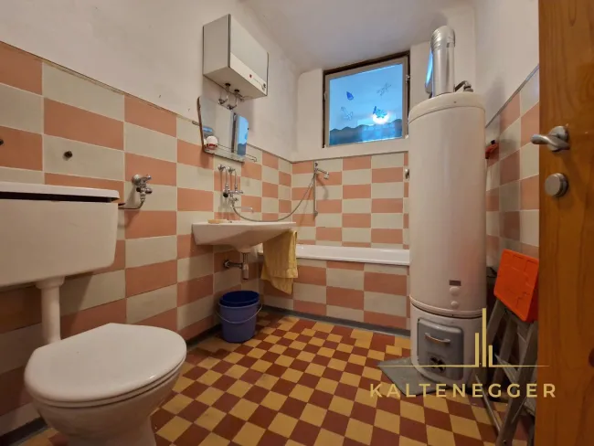 Badezimmer inklusive WC