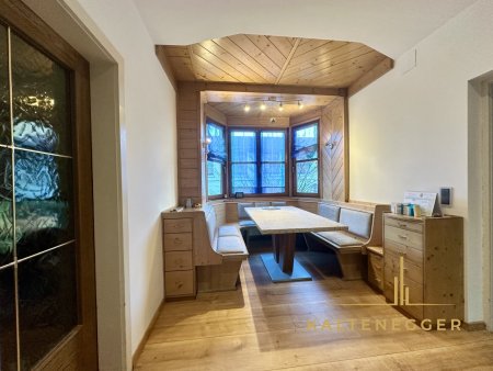 Traumhaftes Mehrfamilienhaus in Edlitz: 5 Zimmer und Pool