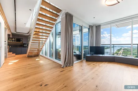orea | Penthouse im Marina Tower – Maisonette mit Dachterrasse über der Donau