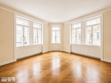 Geschäftsfläche & flexible Tops im Mezzanin in Top Lage!