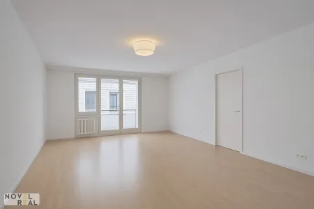 Attraktive Stadtwohnung in der Mariannengasse – ideal für Wohnen oder Ordination, Garagenplatz optional!