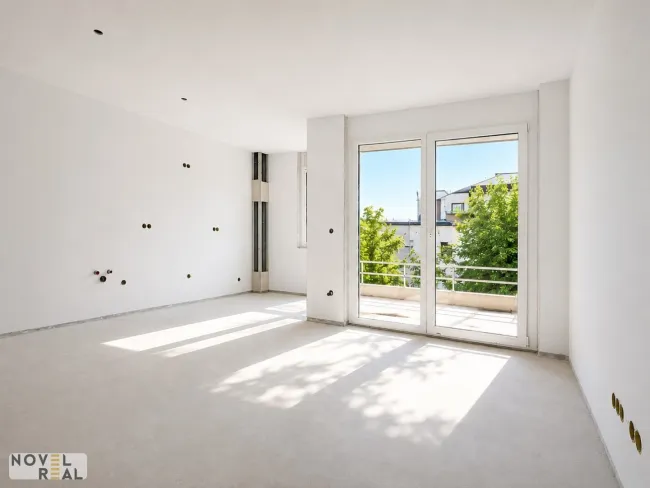 NEU | SCHNELL ENTSCHEIDEN, BEVOR ANDERE ES TUN – Top Preisvorteile | HELLE 2-ZIMMER MIT BALKON UND HERRLICHER AUSSICHT! - Bild