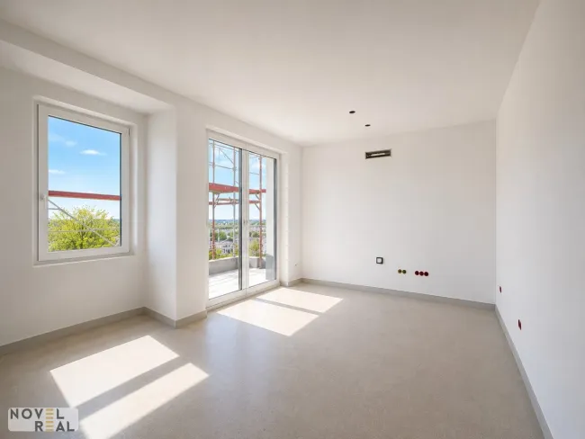 NEU | SOFORT SICHERN: Preisvorteile | WOHNEN MIT BALKON UND PARKBLICK! - Titelbild