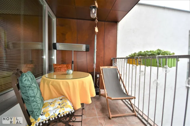 Möblierte 2 Zimmerwohnung mit ausgezeichnetem Grundriss - Bild