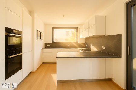 Luxuriöse Stadtvilla in den historischen Hameau Hills! VILLE NEUVE - EINFACH LEBEN!