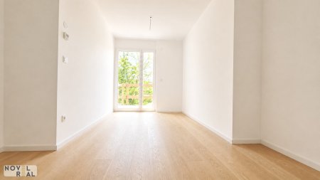 Fast bezugsfertig: Stilvolle 3-Zimmer-Erstbezugswohnung mit Balkon und exklusivem Poolzugang im Gemeinschaftsgarten