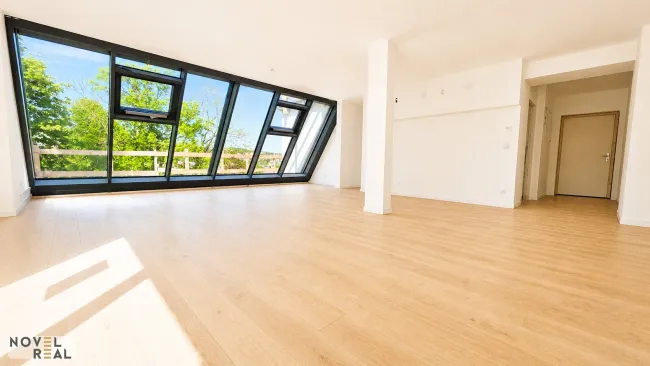 Fast bezugsfertig: Stilvolle 3-Zimmer-Erstbezugswohnung mit Balkon und exklusivem Poolzugang im Gemeinschaftsgarten - Bild