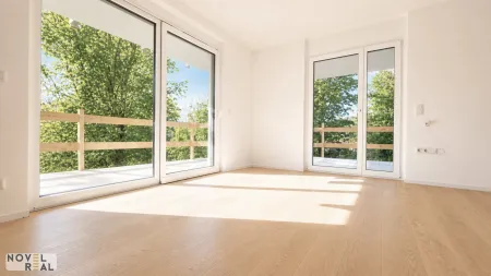 Kurz vor Fertigstellung: Großzügige 4,5-Zimmer-Gartenwohnung mit Terrasse, drei Balkonen und exklusivem Highlight – Pool im Gemeinschaftsgarten!