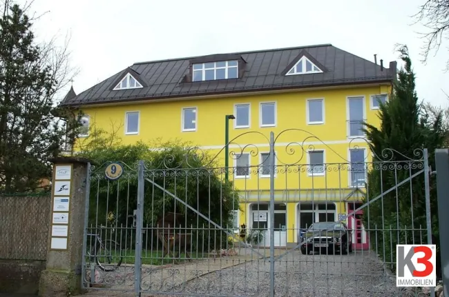 Office-Center Maxglan 1