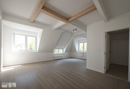 Schöne 3 Zimmer Maisonette im Dachgeschoss