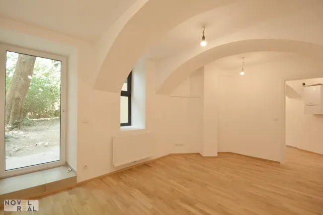 Bezaubernde Souterrain-Wohnung mit 53 m² und Gartenanteil - ideal für Singles oder als Investment! - Bild