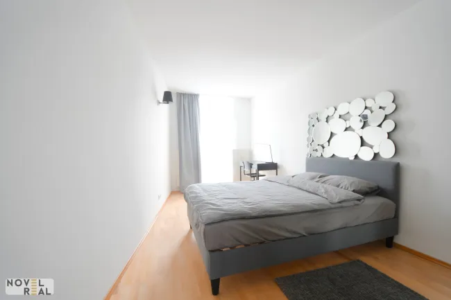 Jetzt Zuschlagen! Moderne voll möblierte 3-Zimmer-Wohnung . - Bild