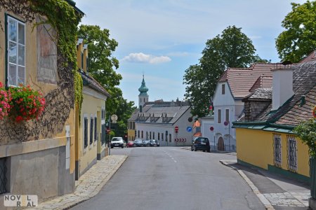 RARITÄT: Baugrundstück mit Baubewilligung in Bestlage Grinzing