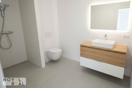 Ihr Platz an der Sonne – Dachgeschoss-Wohnung mit Terrasse
