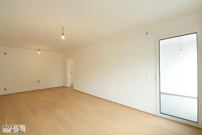 Einziehen & Aufatmen: Wohnung mit sonniger Loggia - Bild