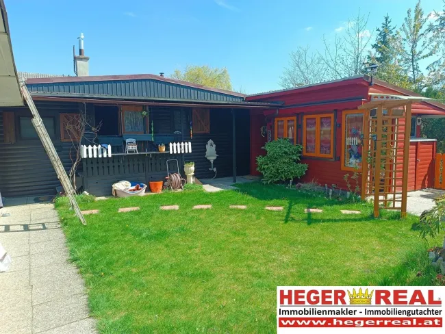 MOBILHEIM an der Gölsen mit EIGENEM STEG in den Bach - liebevoll GEPFLEGTER UNEINSEHBARER GARTEN - Titelbild