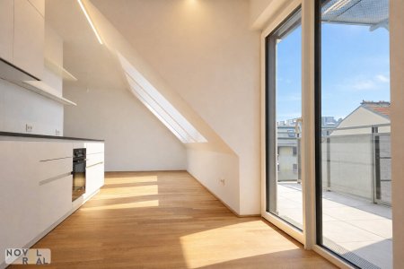 Traumhafte 3-Zimmer-Dachgeschoßwohnung in 1090 Wien – Ihr Erstbezug wartet auf Sie!