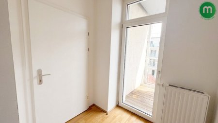 Vorraum, Zugang zum Balkon