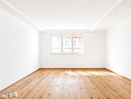 2-Zimmer Dachgeschosswohnung nahe U4 Pilgramgasse! Stilvoller Erstbezug mit perfekter Raumaufteilung im Herzen des 5. Bezirks