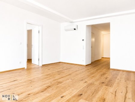 2-Zimmer Dachgeschosswohnung nahe U4 Pilgramgasse! Stilvoller Erstbezug mit perfekter Raumaufteilung im Herzen des 5. Bezirks
