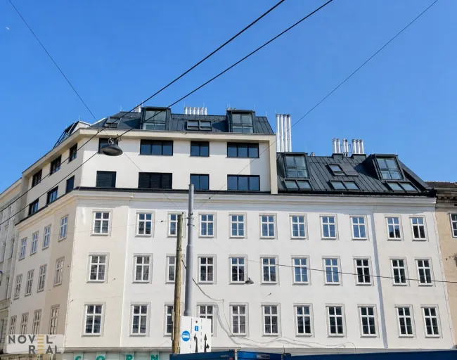 2-Zimmer Dachgeschosswohnung nahe U4 Pilgramgasse! Stilvoller Erstbezug mit perfekter Raumaufteilung im Herzen des 5. Bezirks - Titelbild