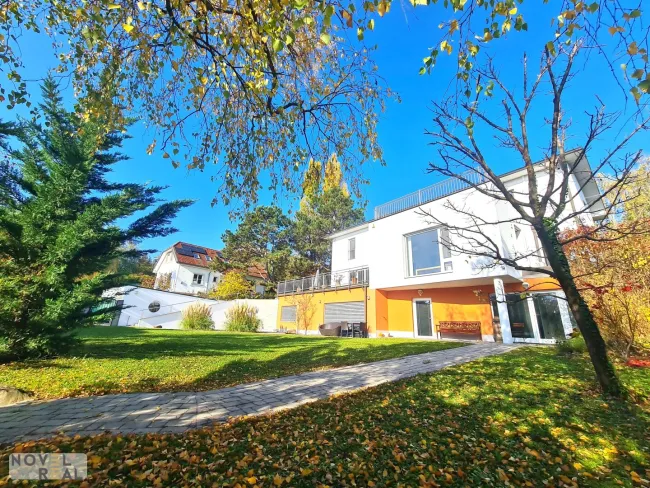 Willkommen in Ihren luxuriösen familienfreundlichen neuen Zuhause in Top- Grünruhelage 1130 Wien! - Titelbild